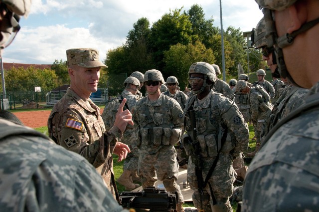 SMA Dailey encourages troops in Germany to earn EIB