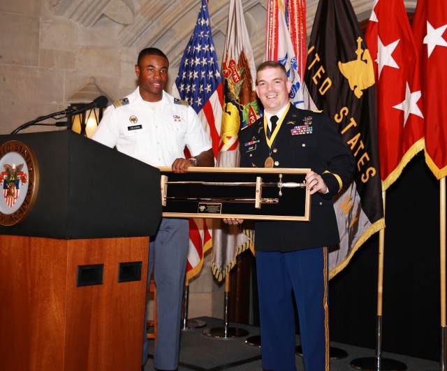 2015 Nininger Award recipient, Maj. Christopher Dean