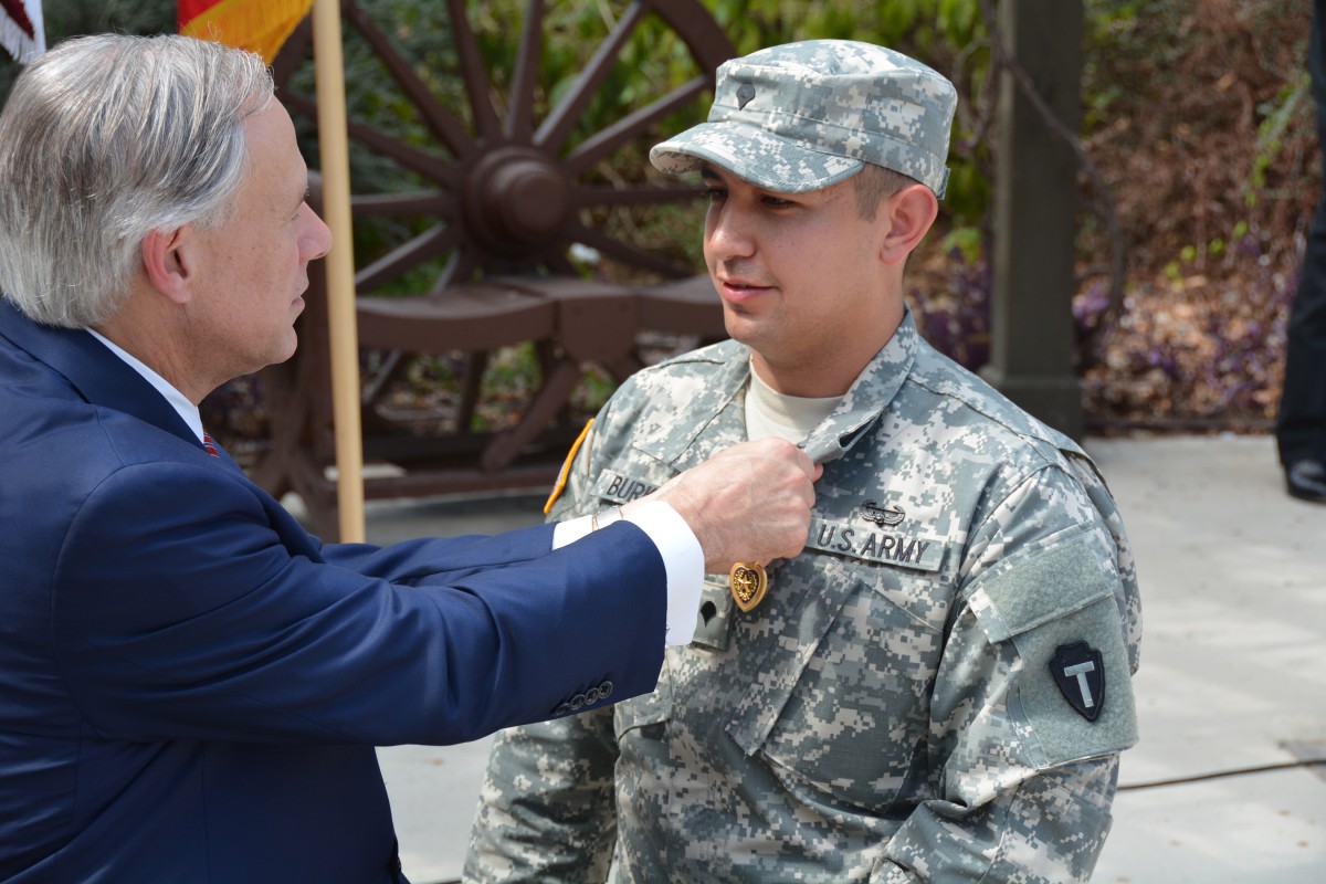 Texas National Guard Soldiers Receive State Federal Purple Hearts