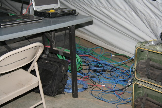 Wi Fi Supports Expeditionary Command Posts At Nie Article The United States Army