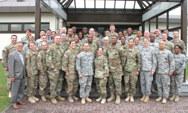 USAREUR CG, USANATO Group Photo