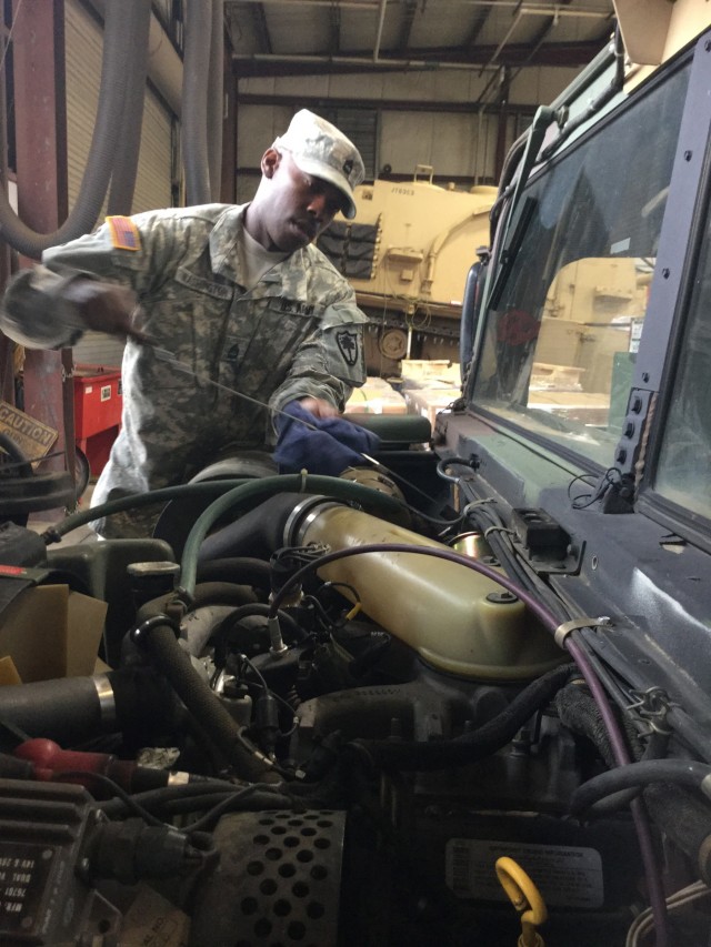 McCrady Training Center hosts S.C. and N.C. Guard Soldiers flood deployment