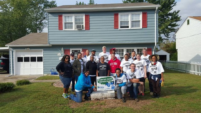 Mission Complete! 688th RPOE Soldiers helping the needy in Hampton Roads