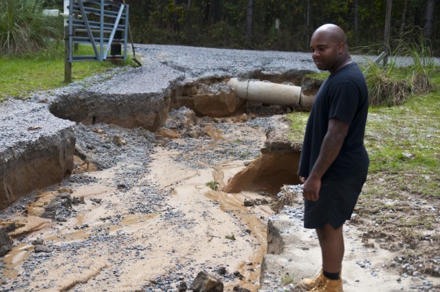 North Carolina National Guard engineers aid South Carolina residents