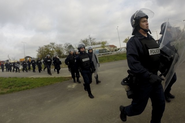 Operation Stonewall: KFOR and Kosovo Police face emergency response scenario together