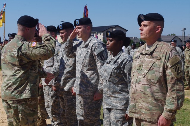 150 Sledgehammer Soldiers stay Army