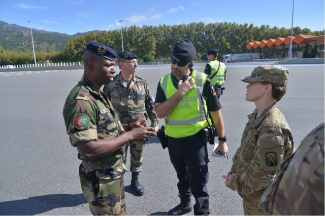 Soldiers join multinational fuel company for Trident Juncture