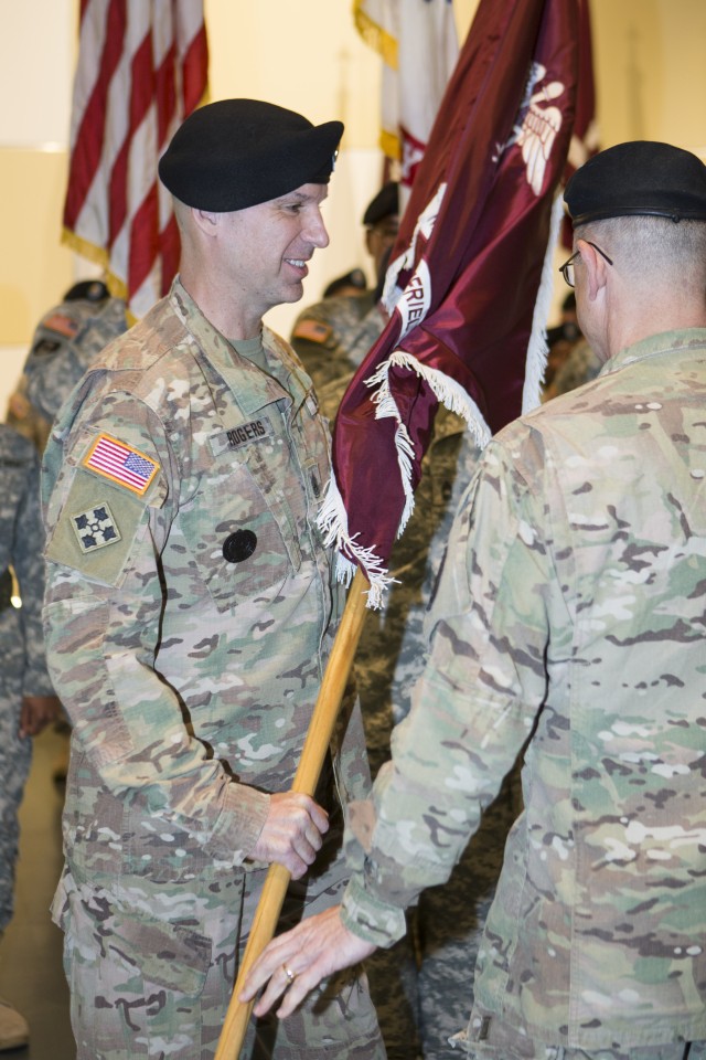 USAMRMC Holds Change of Responsibility Ceremony