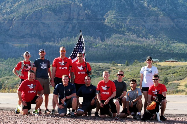 'Rock' Soldiers run Old Glory Relay