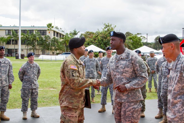 25th Infantry Division Soldier receives highest peacetime medal