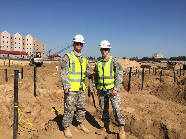 Junior engineers grow competent in USACE developmental program