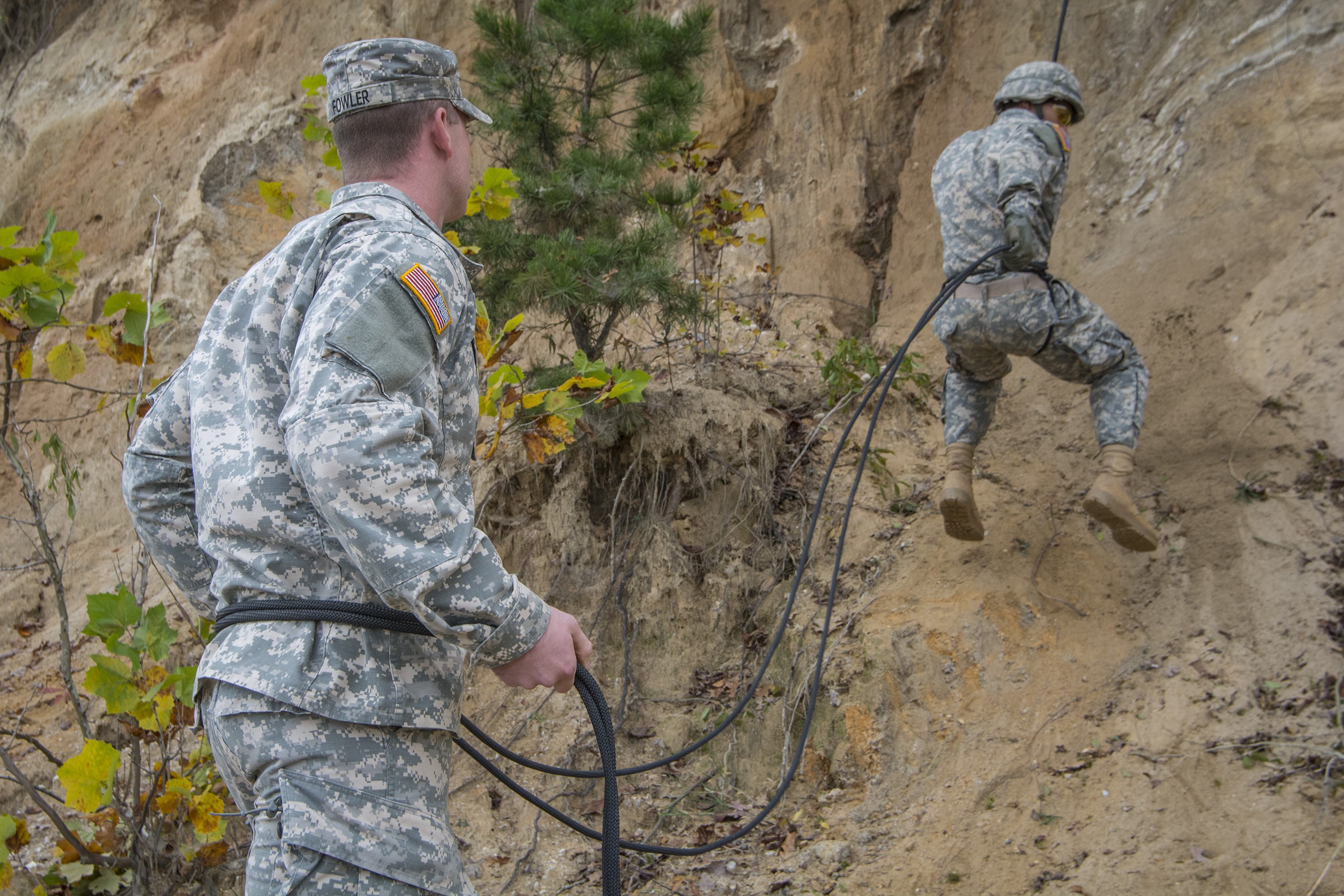 Army Reserve Drill Sergeants Help Mold Future Leaders At Clemson University Article The