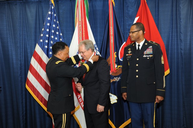 AWARDING HONOREE