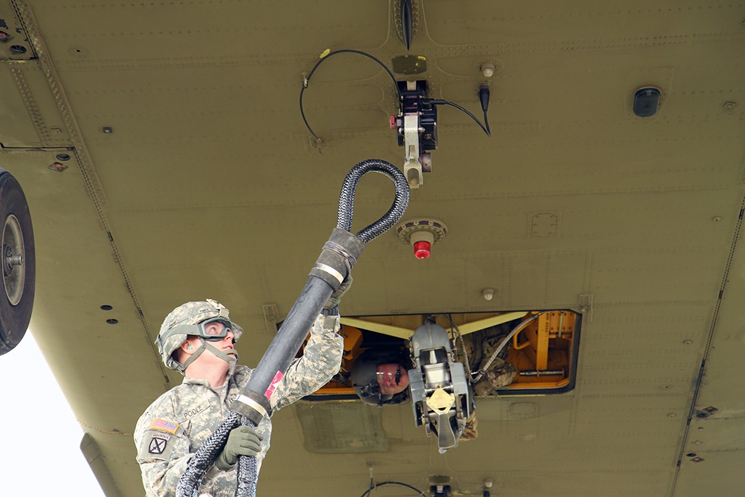 Commandos conduct sling load training | Article | The United States Army