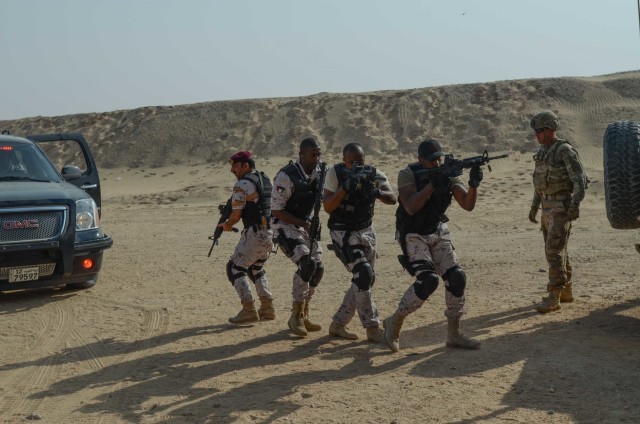 Elite Kuwaiti force trains with U.S. Army Central