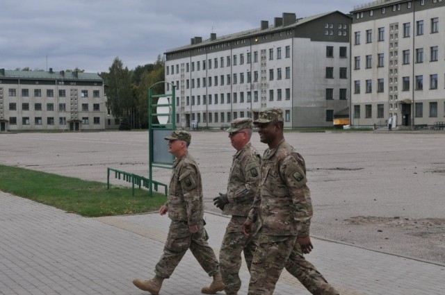 Knight's Brigade chaplains build 'esprit' in Baltics