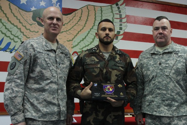 Polish, Hungarian troops named MNBG-E's top multinational soldiers