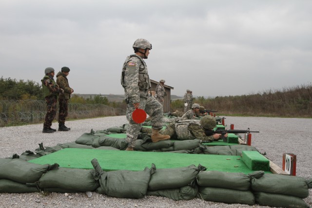 Polish, Hungarian troops named MNBG-E's top multinational soldiers