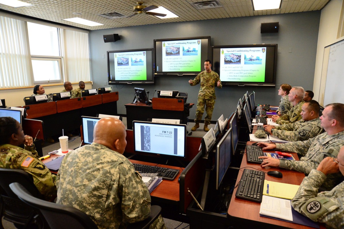 Sergeants Major Academy Holds Graduation For Master Leader Course Pilot ...