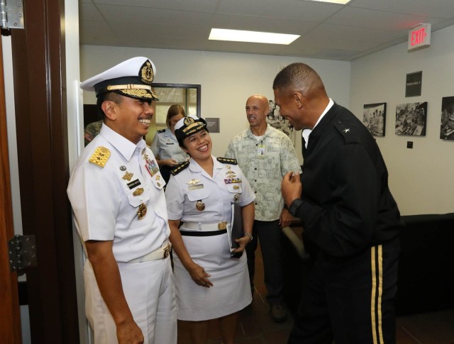 Regional Health Command-Pacific CG welcomes the Indonesian Surgeon General