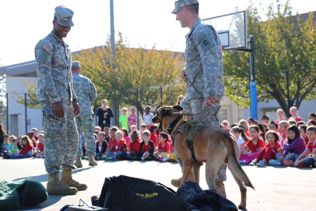 Red Ribbon Week teaches students healthy life choices