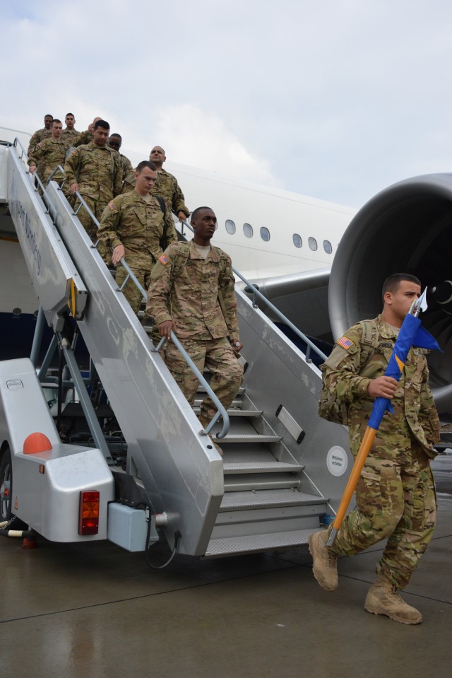 Regionally Allocated Forces from 1st CAV arrive in Germany