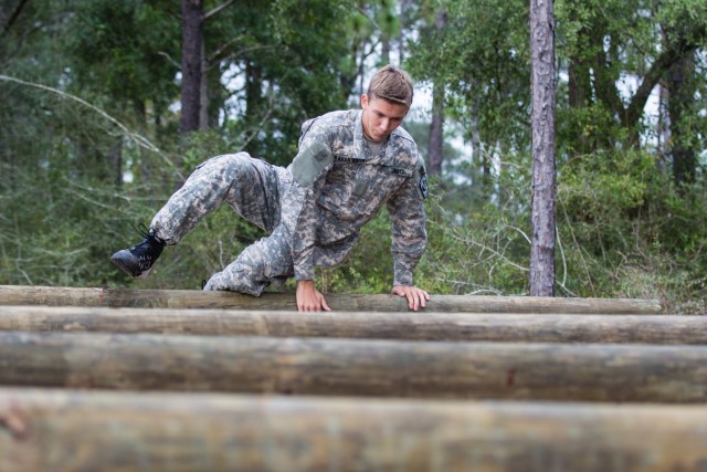 JROTC Cadets Train with Green Berets