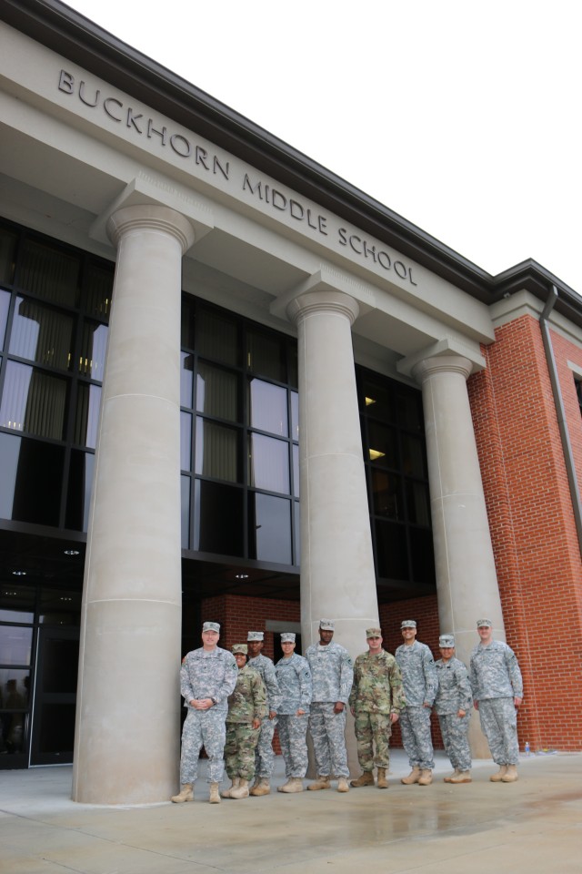 SOLDIER PRESENTERS AT BUCKHORN MIDDLE SCHOOL