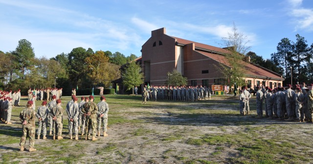 'First from Above' named FORSCOM's top military police company
