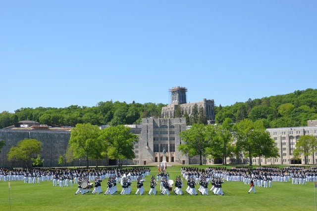 Class of 2015 Graduation Parade