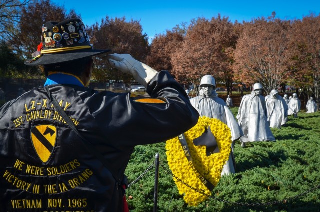 Veterans recall Battle of Ia Drang at 50th anniversary