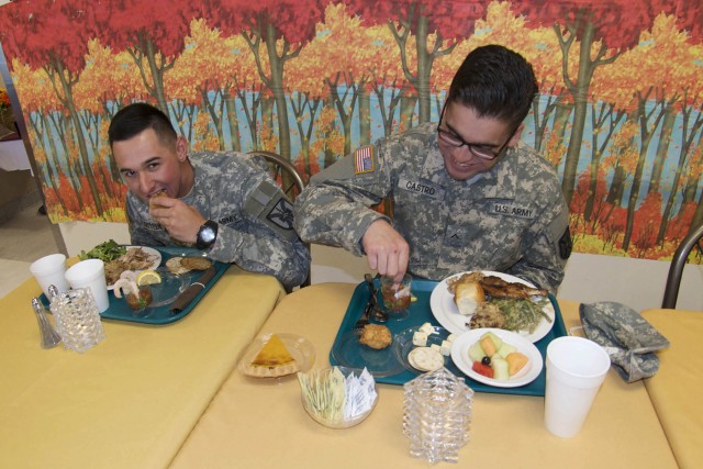 WACH leaders serve up Thanksgiving meal, cheer and fellowship