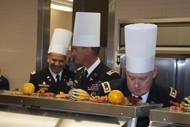 WACH leaders serve up Thanksgiving meal, cheer and fellowship