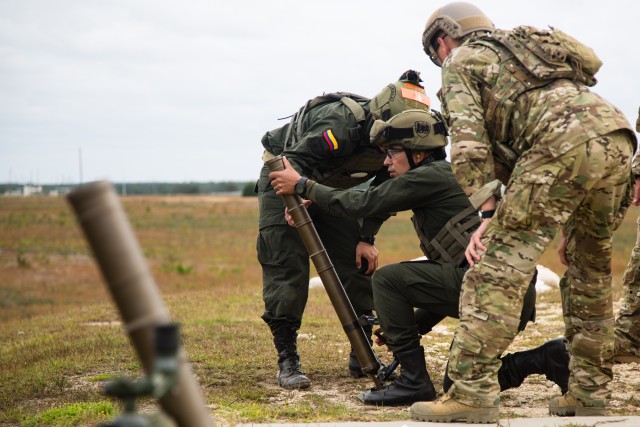 US, Colombian Forces Conduct Mortar Training