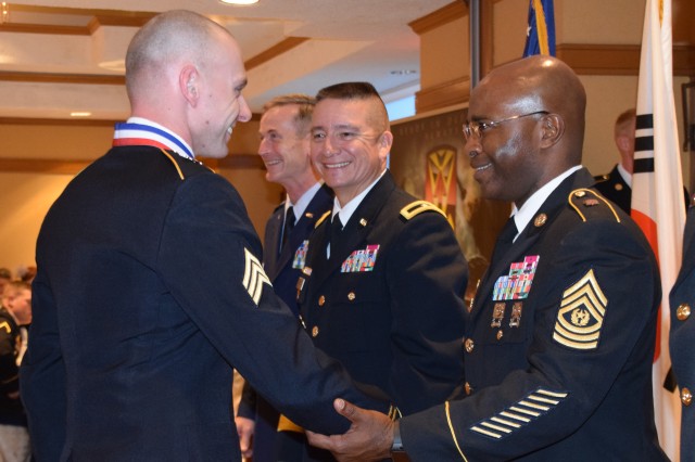 ROK/US militaries honor top missile defenders