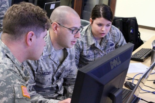 Louisiana National Guard cyber team trains to defend Web