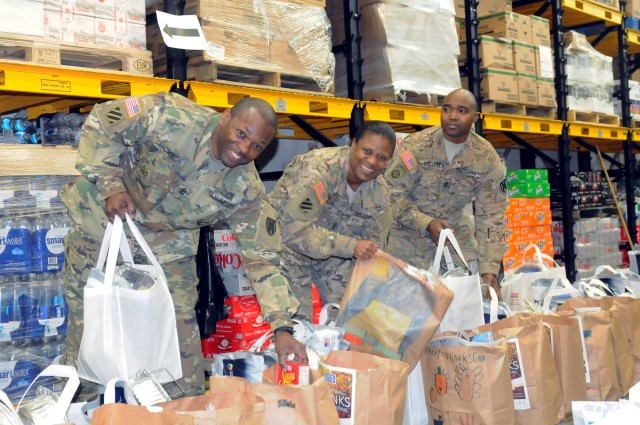 KMC gives thanks, Thanksgiving meals to young troops