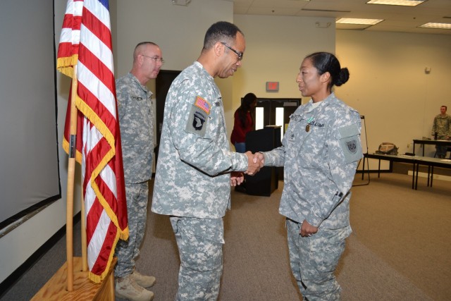 80th Training Command Soldier captures USARC Instructor Of the Year competition