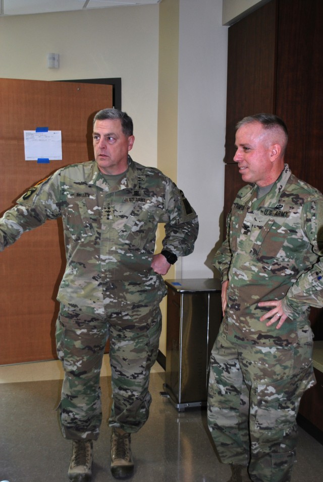 Gen. Mark Milley discusses medical capabilities of new hospital with Col. Mark W. Thompson, CRDAMC  Commadner