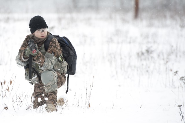 Mongolian soldier blazes trail for fellow females