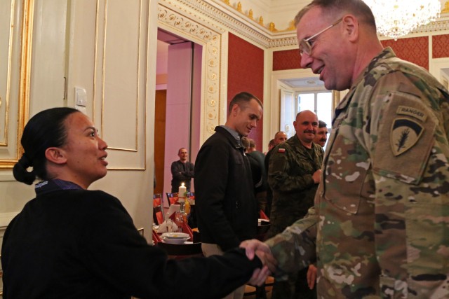 Polish partners host Thanksgiving for Soldiers, USAEUR commander