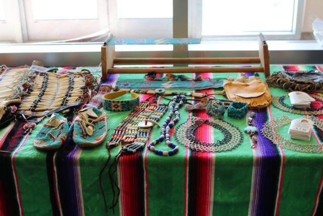 GIFTS OF NATIVE AMERICANS 