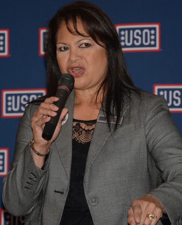 Fort Hood WTB partners with USO to energize, inspire during military caregivers' seminar