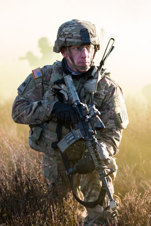 3rd Battalion, 69th Armor Regiment Soldiers conduct battle drills