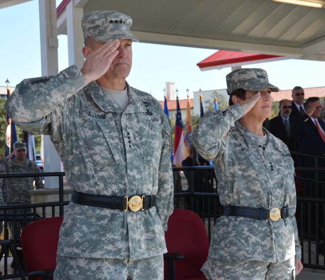 Horoho relinquishes command of MEDCOM