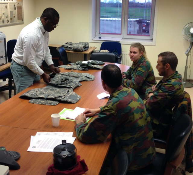 US Army Europe Loan Vests, inserts to Belgian partners