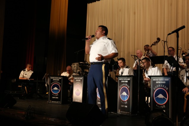 USAG Japan start holiday season with concert