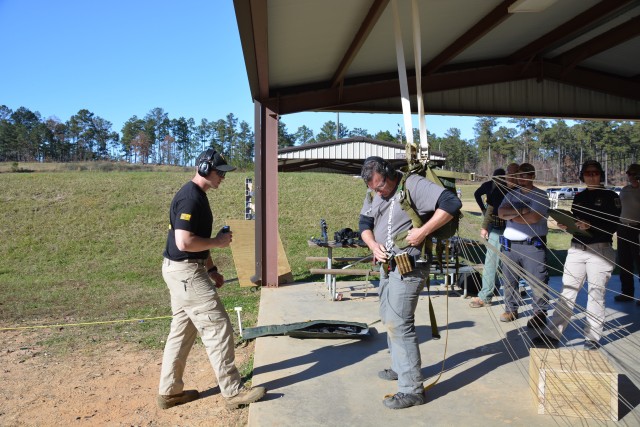 Fort Benning Multi-gun Challenge gives public glimpse of Army training