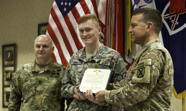 Pvt. Jack Yakis earns top mark at Joint Fires Observers Course