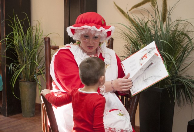 Fort Drum spouse helps build community spirit year-round